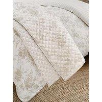 Laura Ashley Walled Garden Quilted Bedspread 235Cm X 235Cm