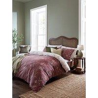 Laura Ashley Pussy Willow Quilt Set Plum