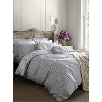 Laura Ashley Pussy Willow Quilt Set Lilac
