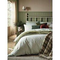 Laura Ashley Sweet Alyssum Quilt Set Sage