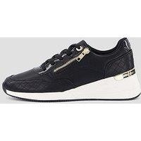The Very Collection Wedge Trainer - Black