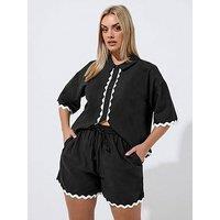 Yours Curve Scallop Shorts - Black
