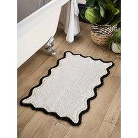 Fusion Scallop Bath Mat In Monochrome