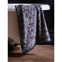 Laurence Llewelyn-Bowen Orion Towel Collection Black