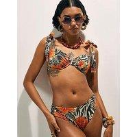 River Island Dm Floral Mono Cupped Bikini - Black