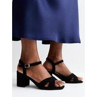 New Look Wide Fit Block Heel Cross Strap Sandals - Black