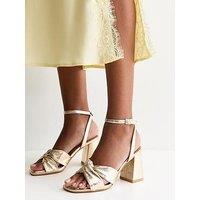 New Look Faux Leather Twisted Strap Block Heel Sandals - Gold