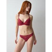 Triumph Love And Lace Wired Push Up Bra - Berry