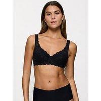 Triumph Amourette Wired Half Push Up Bra - Black