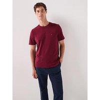 Tommy Hilfiger Men'S Essential Flag Logo T-Shirt - Burgundy