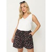 Yours Curve Ditsy Floral Shorts - Red