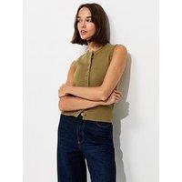 New Look Compact Knit Button Through Waistcoat - Light Khaki