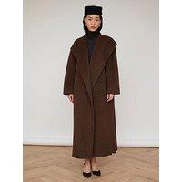 Jovonna London Xiomara Coat - Brown
