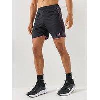 Under Armour Mens Challenger Novelty Short - Black