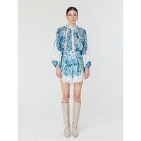 Jovonna London Mira Women'S Printed Lace Trim High Neck Blouse - Blue