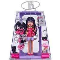 Bratz What'Z In My Closet Playset With Doll