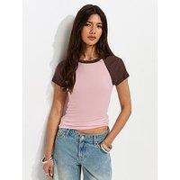 New Look Contrast Raglan Sleeve T-Shirt - Pink