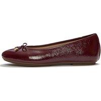 Fitflop Delicato Bow Textured Patent-Leather Ballet Flats