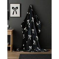 Fusion Bows Throw In Monochrome