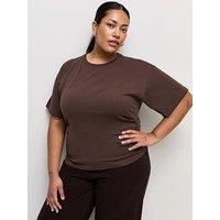 New Look Curves Ruched Side Corset Waist T-Shirt - Brown