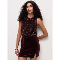 New Look Womens Velvet Jersey Notched Hem Mini Skirt - Dark Red
