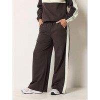Pixiegirl Petite Colourblock Jogger - Brown