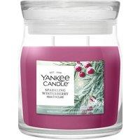 Yankee Candle Yankee Sparkling Winterberry Medium Candle