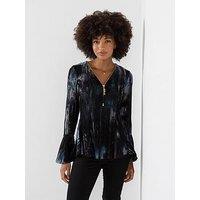 Joe Browns Remarkable Zip Front Top