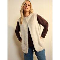 Yours Womens Curve Longline Faux Fur Gilet - Cream
