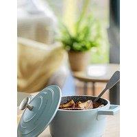 Masterclass 1.4 Litre Casserole Dish With Lid - Sky Blue