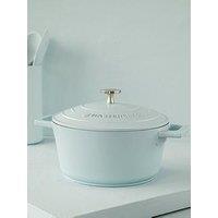 Masterclass 2.5 Litre Casserole Dish With Lid - Sky Blue