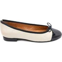 Jones Bootmaker Olivie Ballerina Pump - Black/Beige
