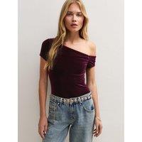 New Look Womens Fallen Shoulder Velvet Bodysuit - Burgundy
