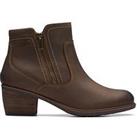 Clarks Neva Zip Wp Boots - Taupe Leather