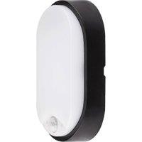 Luceco Eco Oval Bulkhead Light PIR IP54 700 Lumens - 10W