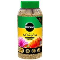 Nourish Your Plants with Miracle-Gro - 900g Size