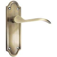 Kennington Antique Brass Lever Latch Door Handle - 1 Pair