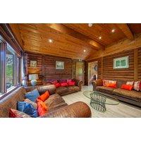 Loch Awe Lodge Stay for Up to 6 - 2-3 Nights with Late Checkout & Upgrade to Private Hot Tub & Sauna with 2 or 3 Bedroom Lodges