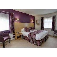 Sheffield Stay for 2 with Prosecco and Late Checkout at Mosborough Hall