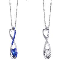 Exquisite Crystal Heart Figure 8 Necklace