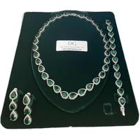 White Gold Emerald & Diamond Pearcut Set