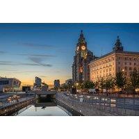 Central Liverpool Townhouse Stay & Breakfast For 2