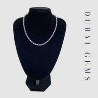 Round Cut And Blue Sapphire Necklace - White Gold