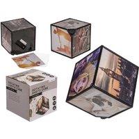 Dynamic Rotating Photo Cube