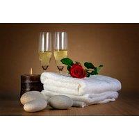 90 Minute Pamper Package With Prosecco