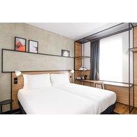 Ibis Bridgwater Hotel City Break: Somerset Stay For Two With Breakfast, Wine & Late Checkout