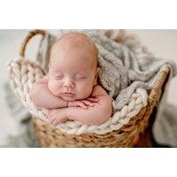 Baby Photoshoot with 6X4 Print