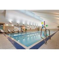 4* Ashford International - 5 Health Club, Swim & Fitness Day Passes