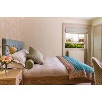4* Stoke Place Buckinghamshire Stay For 2 With Breakfast, Prosecco & Late Checkout - Dinner Upgrade Available