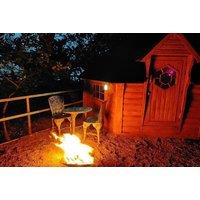 Festive Suffolk Glamping: Hobbit Hut, Hot Tub & Mulled Wine For 2